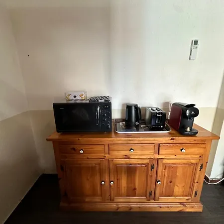 La Petite Maison De Titi * Borgo (Corsica)