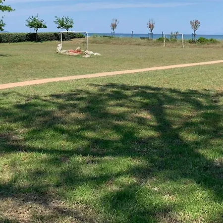 Apartamento La Petite Maison De Titi Borgo (Corsica)