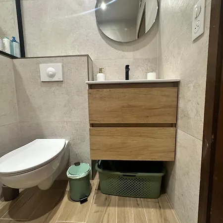 La Petite Maison De Titi Apartment *