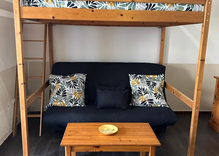 Apartment La Petite Maison De Titi *